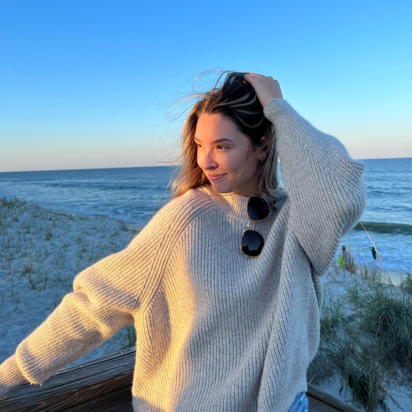 Meet your Posher, Allison - Picture 3 of 4